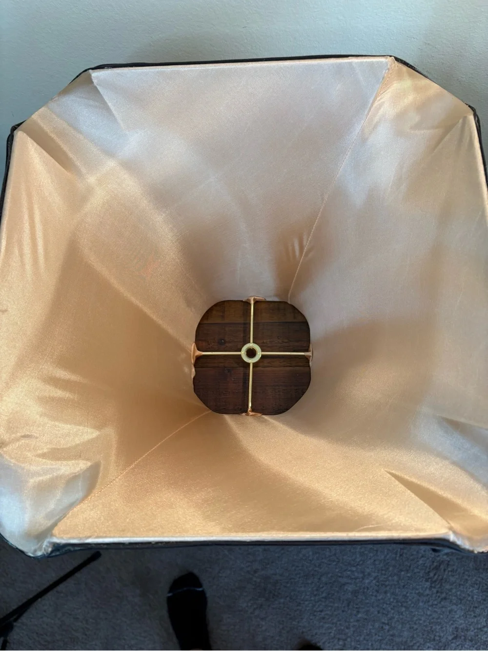 Vintage Lamp Featuring Brass Finish And Unique Geometric-Patterned Lamp Shade - Picture 14 of 16